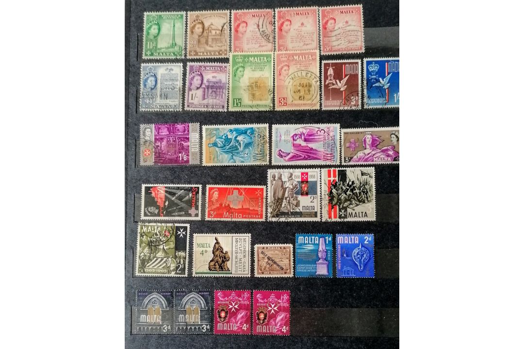 A large collection of 20th century stamps in six albums the greatest numbers from UK, Canada, - Image 5 of 146