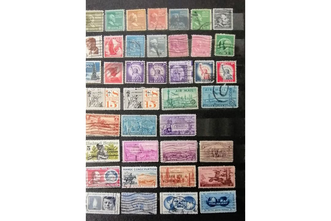 A large collection of 20th century stamps in six albums the greatest numbers from UK, Canada, - Image 130 of 146