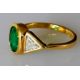 An emerald and diamond gold ring, the oval emerald approximately 8 x 6 mm - Image 2 of 5