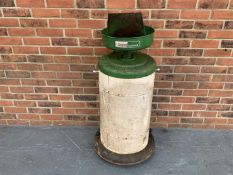 Darlek Castrol Oil Catcher&nbsp;