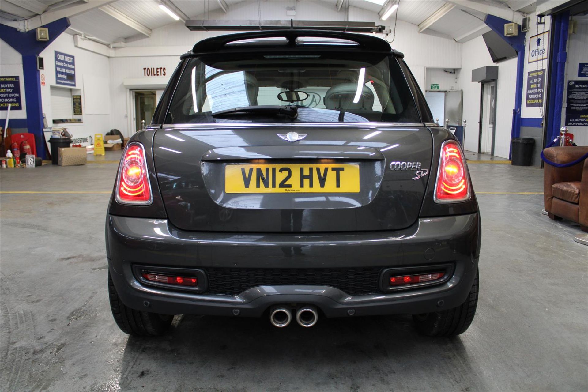 12 12 Mini Cooper SD 3dr - Image 27 of 29
