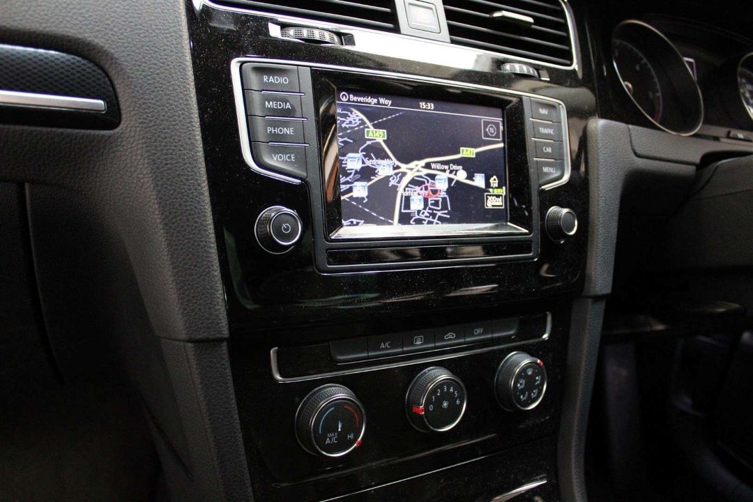 2015 VW GOLF GT BLUEMOTION TECH T - Image 10 of 27