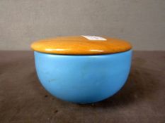 Danish Design Deckeldose gemarkt