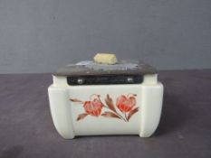 Art Deco Deckeldose