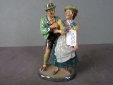 Porzellanfigur tanzendes Paar in