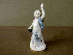 Porzellanfigur Putto mit Tauben 21cm