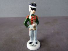 Porzellanfigur kleiner Soldat