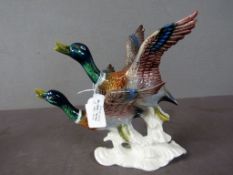 Porzellanfigur Wildenten im Anflug