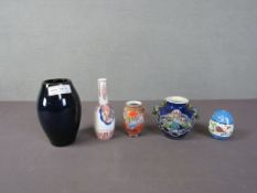 Vier asiatische Porzellan +