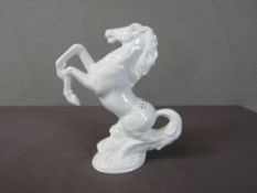 Porzellanfigur steigendes Pferd 25cm