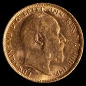 An Edward VII gold sovereign,: 1905, 8g.