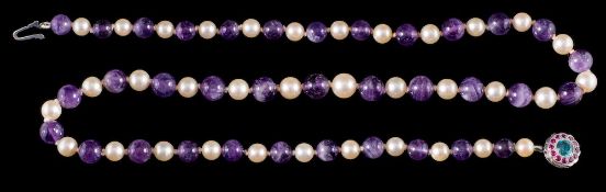 A pearl and amethyst bead necklace: the alternating 7mm cultured pearls and amethyst beads,