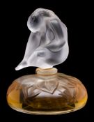 A Lalique Cristal scent bottle Le Nu: from the Flacon Collection edition 1996,