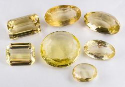 Seven unset citrines,: the vari cut citrines approximately 219.00 carats total.