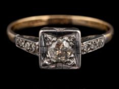 A diamond ring,: the old brilliant cut diamond, estimated to weigh 0.