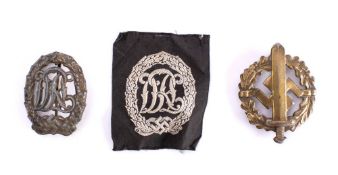 A German bronze SA Sports badge by Fechler,