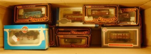 Airfix/Mainline HO/OO scale. A boxed group of various goods wagons and rolling stock.