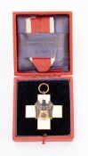 A Third Reich period Social welfare Decoration: 3rd Class, contained in box of issue.