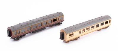 Bonds Ltd, London O gauge. A kit built LMS Third class passenger carriage No.