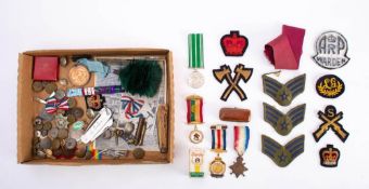 A collection of various militaria: including a WWI 1915-15 Star to 'B731 Sjt T Pattison 2/R .