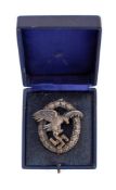 A Luftwaffe Observer's Badge in case of issue: stamped makers mark to reveres .