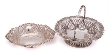 A Victorian silver swing handled bon bon dish, maker Charles Stuart Harris, London,
