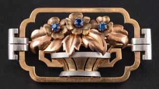 A tri-colour, openwork, jardiniere brooch set with sapphires,: length ca. 5cm, total weight ca. 19.