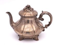 A Victorian silver teapot, maker Edward, Edward Jnr, John & William Barnard, London,