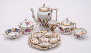 A mixed lot of late 19th/early 20th century Dresden and other Continental porcelain: comprising a