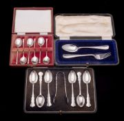 A set of six George V silver teaspoons and sugar tongs, maker Josiah Williams & Co, London,