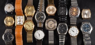 A selection of gentlemens wristwatches: to include Seiko, Sekonda x5, Accurist x2, Lorus x2,