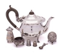 A George V silver bachelor's teapot, maker Charles Boyton & Son Ltd, London,