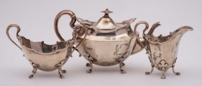 A George V silver three-piece bachelor's tea service, maker George Edwards & Sons, Glasgow,