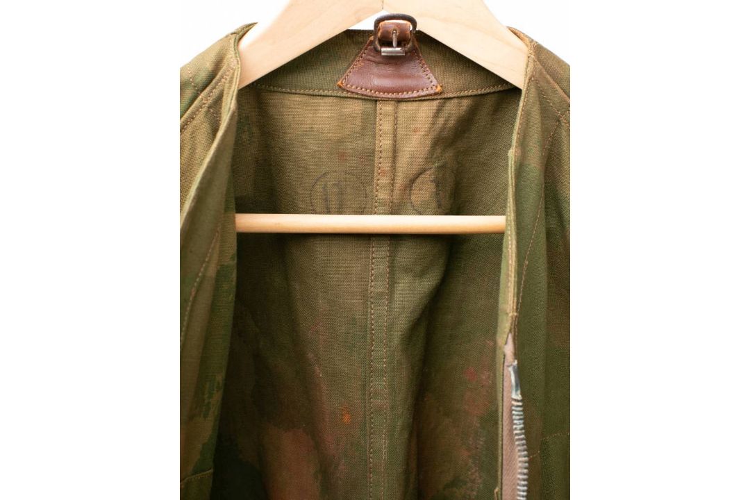 A rare WWII Special Operation Executive SOE Agents 'Striptease Suit' Jumpsuit: the hand screened - Image 8 of 9