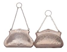 A George V silver purse, maker F D Long, Birmingham, 1919: of rectangular outline,