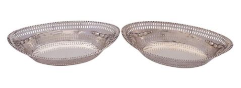 A pair of Victorian silver bon bon dishes, maker Goldsmiths & Silversmiths Co Ltd, London,