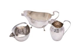 A George VI silver sauce boat, maker S Lesser & Sons Ltd, Birmingham, 1941: of traditional design,