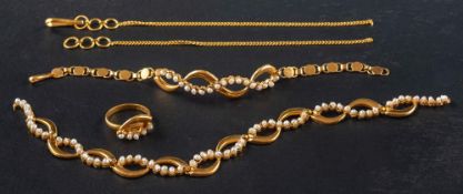A freshwater cultured pearl ring, bracelet and necklace (a/f),: all stamped '875', ring size K,