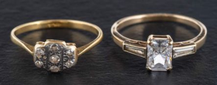 Two gemset rings,: including a single-cut diamond cluster ring, total estimated diamond weight ca 0.