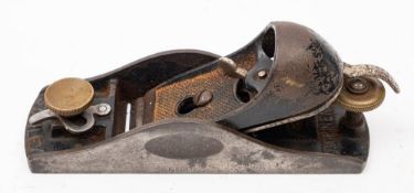 A Stanley No. 9 1/2 block plane with adjustable mouth.