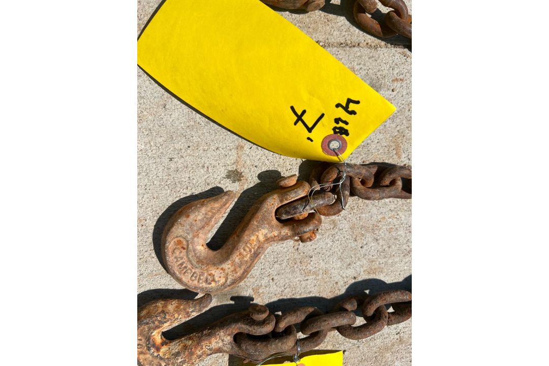 7' Log Chain. Located in Altamont, IL - Image 1 of 2