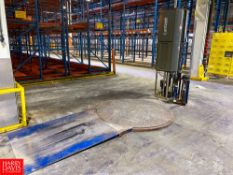 Lantech Pallet Wrapper, Model: Q300XT, S/N Qx001118 - Rigging Fee: $800