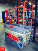 JLG 1930ES Electric Scissor Lift, Max Capacity 500 LBS HIT# 2322341 - Rigging Fee: $100