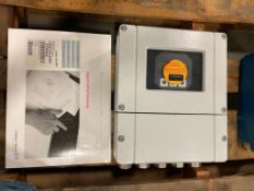Endress+Hauser Proline T-Mass 65 65F15-AK2AG1ACBBBA Control System for 65F15 Thermal Mass Flowmeters
