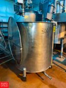 300 Gallon S/S Single Shell Single Lined Tank with Hinged Lid, Casters and Lightnin Clamp-On Mixer