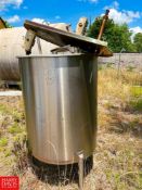 250 Gallon S/S Tank with Hinged Lid