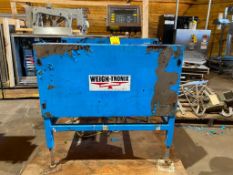 Weigh-Tronix Vibratory Scale with WI-127 HMI and Conveyor, Dimensions = 34