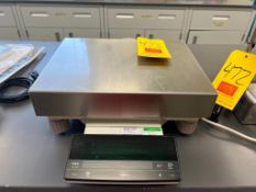 Mettler Toledo S/S Digital Scale, Model: SR32001 - Rigging Fee: $100