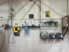 Poly Diaphragm Pump - Rigging Fees: $50