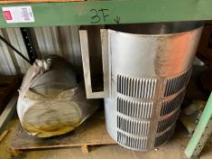 Motor S/S Positive Displacement Pump Head and Breaking Table (Parts Shelves Contents not Included)